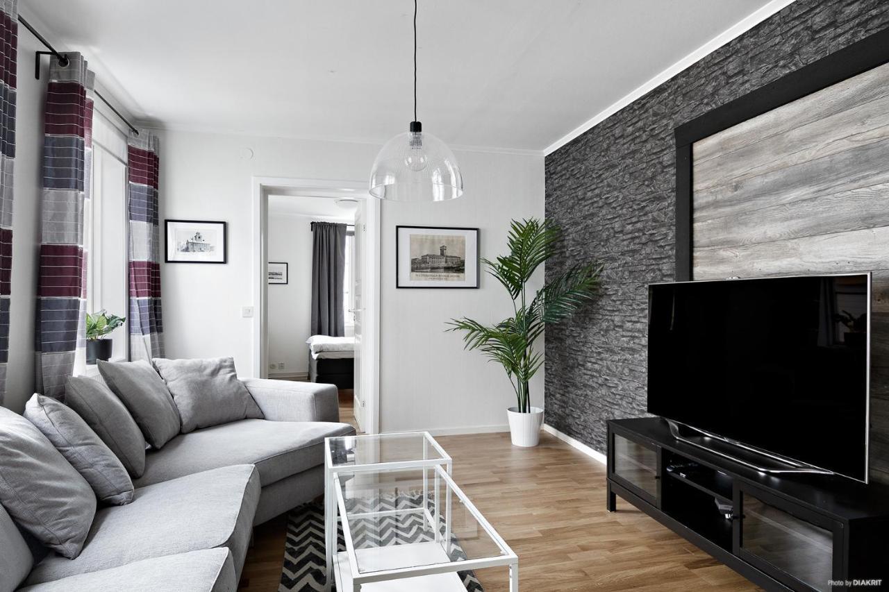 Hernoerum Storgatan - Centrala Laegenheter Härnösand Extérieur photo