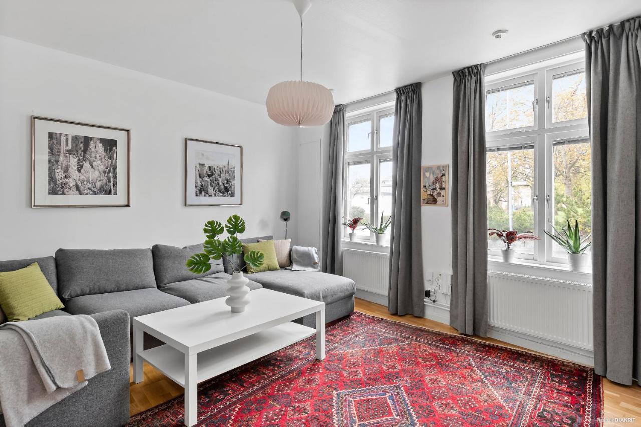 Hernoerum Storgatan - Centrala Laegenheter Härnösand Extérieur photo